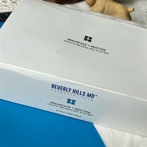 🖤NEW💕Resurface + Restore Youth Revealing System™ by Beverly Hills MD